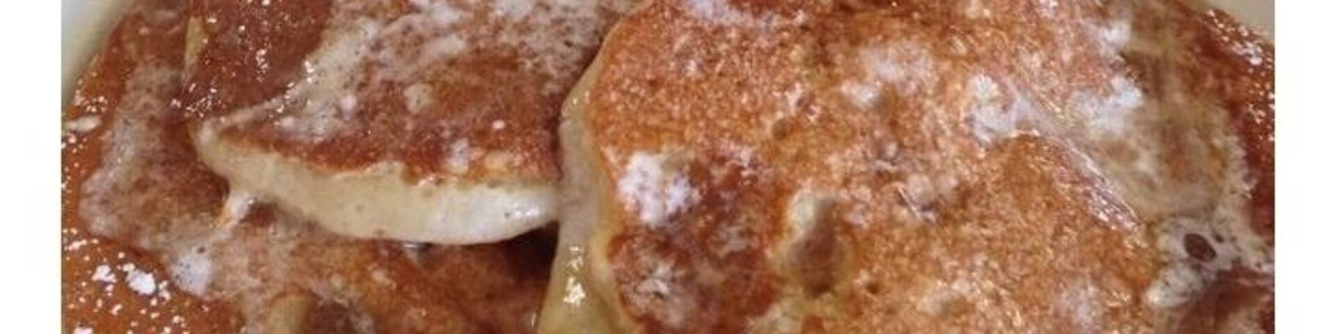 Banana pancakes and bacon. The pancakes are exceptionally fluffy and they ask how you want your bacon cooked. Crispy...always crispy. A great cup of coffee too. Tip: you can order a half order of the pancakes.