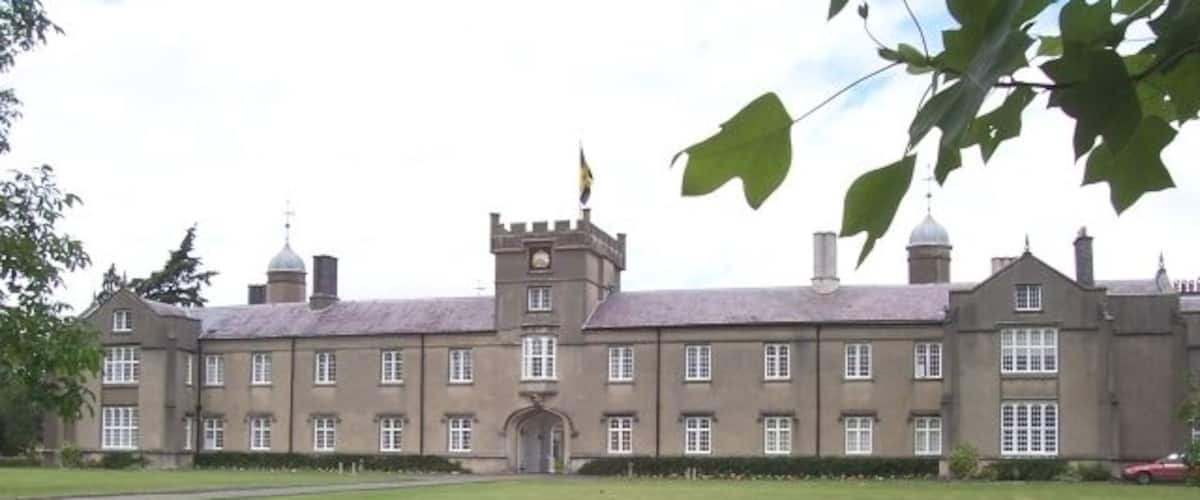 Lampeter University. Started out in 1822 as St David's College, founded by Bishop Thomas Burgess. After the ancient universities of Oxford and Cambridge and Scotland, it is the oldest university institution in Britain, receiving its first charter in 1828. In 1995 became University of Wales, Lampeter.