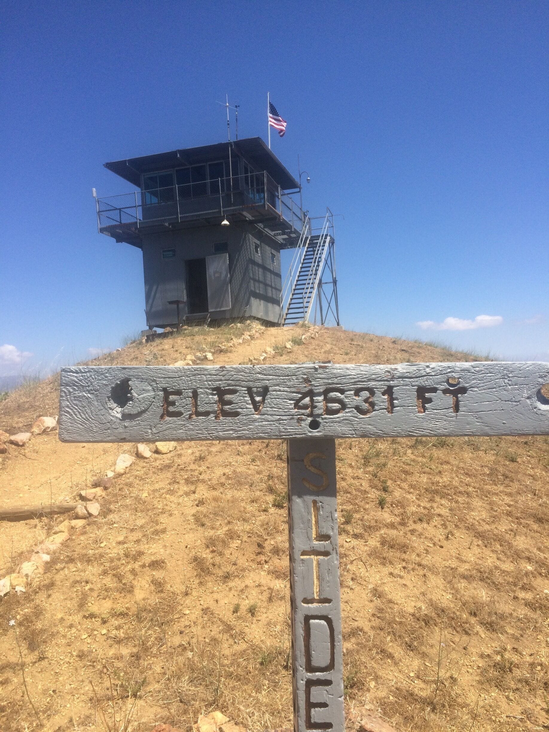 This is one of the few remaining Fire Lookouts in the Angeles National Forest. This one is located near Pyramid Lake.