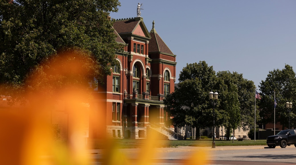 Afternoon sun shines on the historic 19th Century Franklin County Courthouse in downtown Ottawa, Kansas, USA.