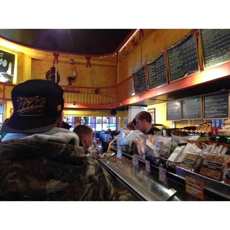 I have has coffee everywhere I go and to date nobody does it as good or better than Hyperion in Fredericksburg, VA. Great pastries too. 