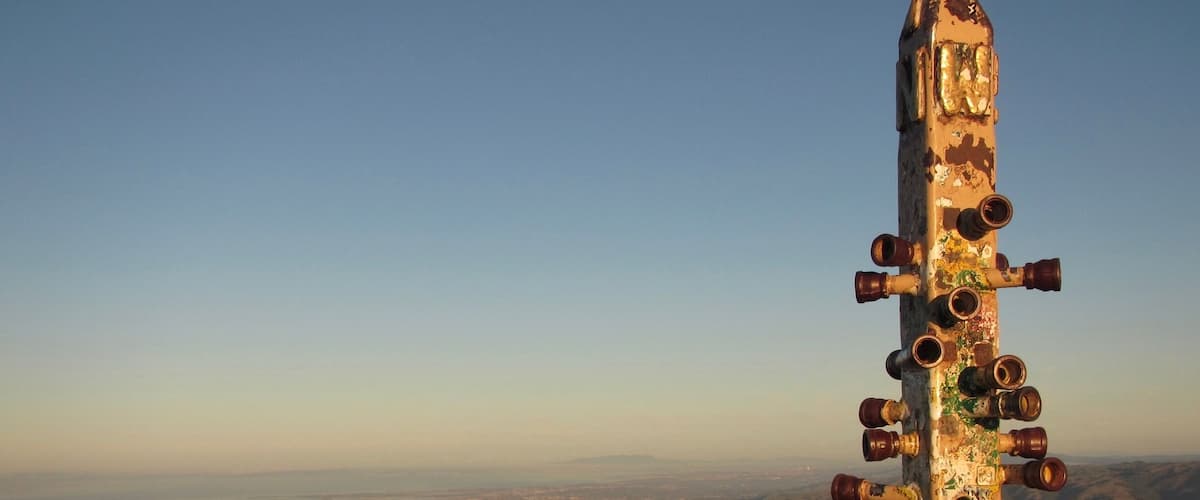 The shadow of Mission Peak on the Bay Area floor. This is a weekly conditioning hike to stay in condition to enjoy my outdoor outings. 6 miles round trip and 2100' in elevation gain. The goal is to get to the top under 1 hr.