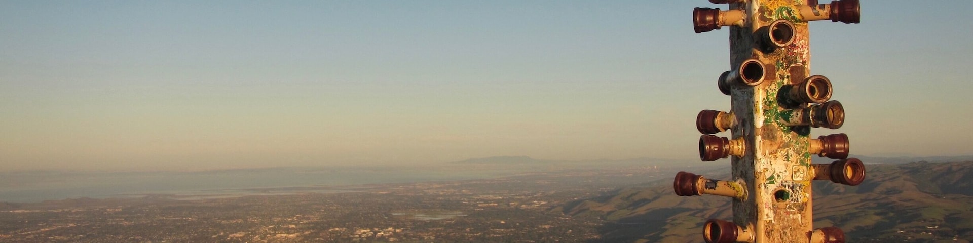 The shadow of Mission Peak on the Bay Area floor. This is a weekly conditioning hike to stay in condition to enjoy my outdoor outings. 6 miles round trip and 2100' in elevation gain. The goal is to get to the top under 1 hr.