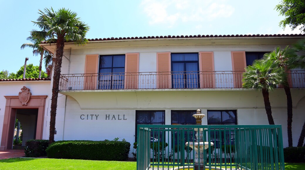 City of HUNTINGTON PARK (Los Angeles County) City Hall at 6550 Miles Ave, Huntington Park, California