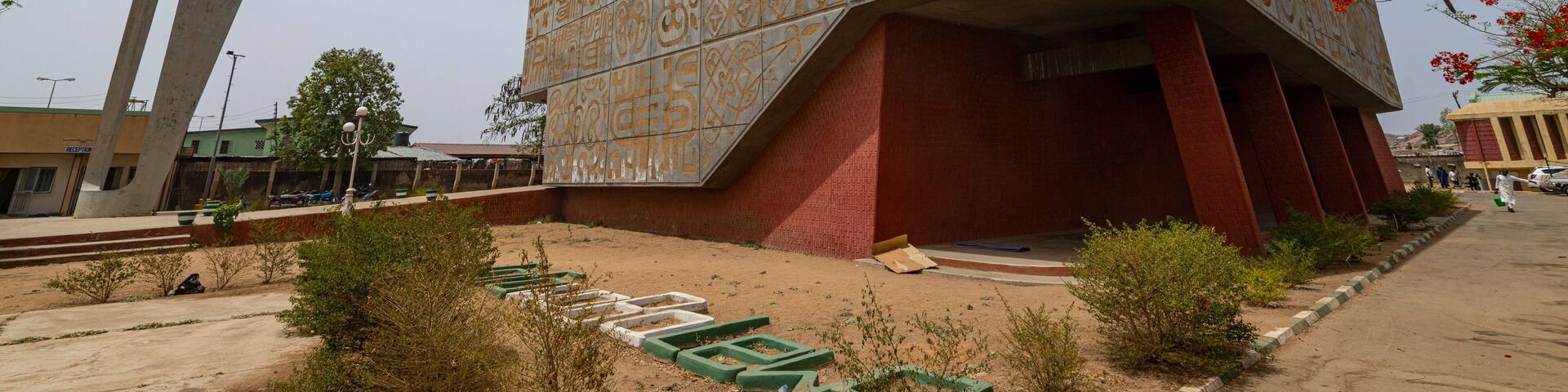 Sir Abubakar Tafawa Balewa tomb monument, Bauchi, eastern Nigeria, West Africa, Africa