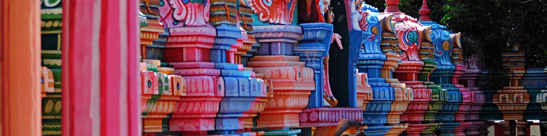 Nainativu Sri Nagapooshany Amman Temple is a colourful Hindu Kovil situated in Jaffna peninsula in Sri Lanka. It showcases the vibrant Hindu culture that exists in the Northern parts of the island.