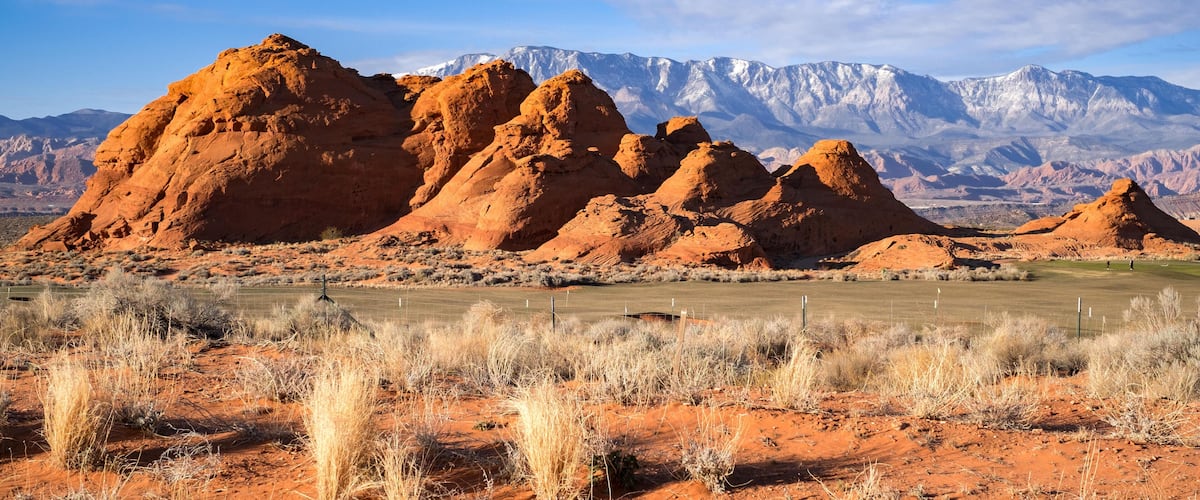 G13ADT Beautiful red sandstone hill near Hurricane, Utah.