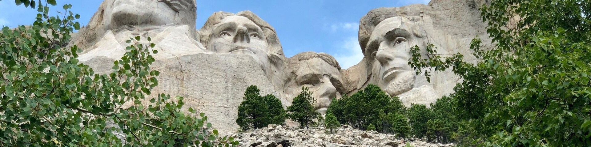 This will exceed your expectations, it is a monumental attraction that you must get as close to as you possibly can to continue to be amazed by its character and beauty.