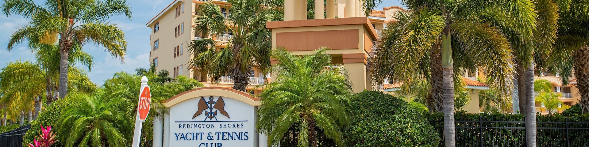 Redington Shores Hotel Guide