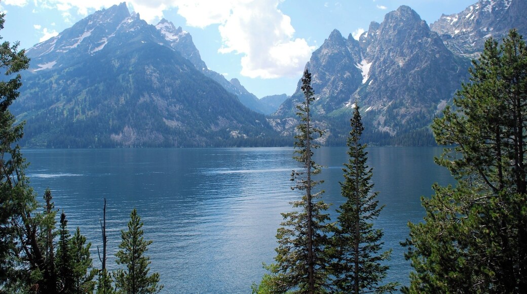 Near Mount Evans, Mount Evans is the highest summit of the Chicago Peaks in the Front Range of the Rocky Mountains of North America. 4348m