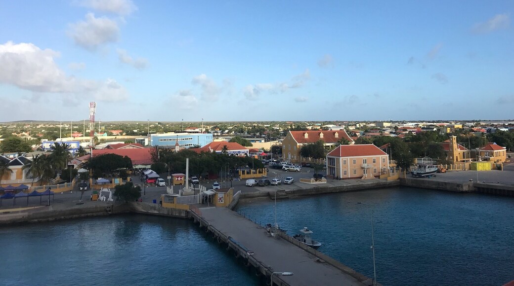 Very spiffed up pier