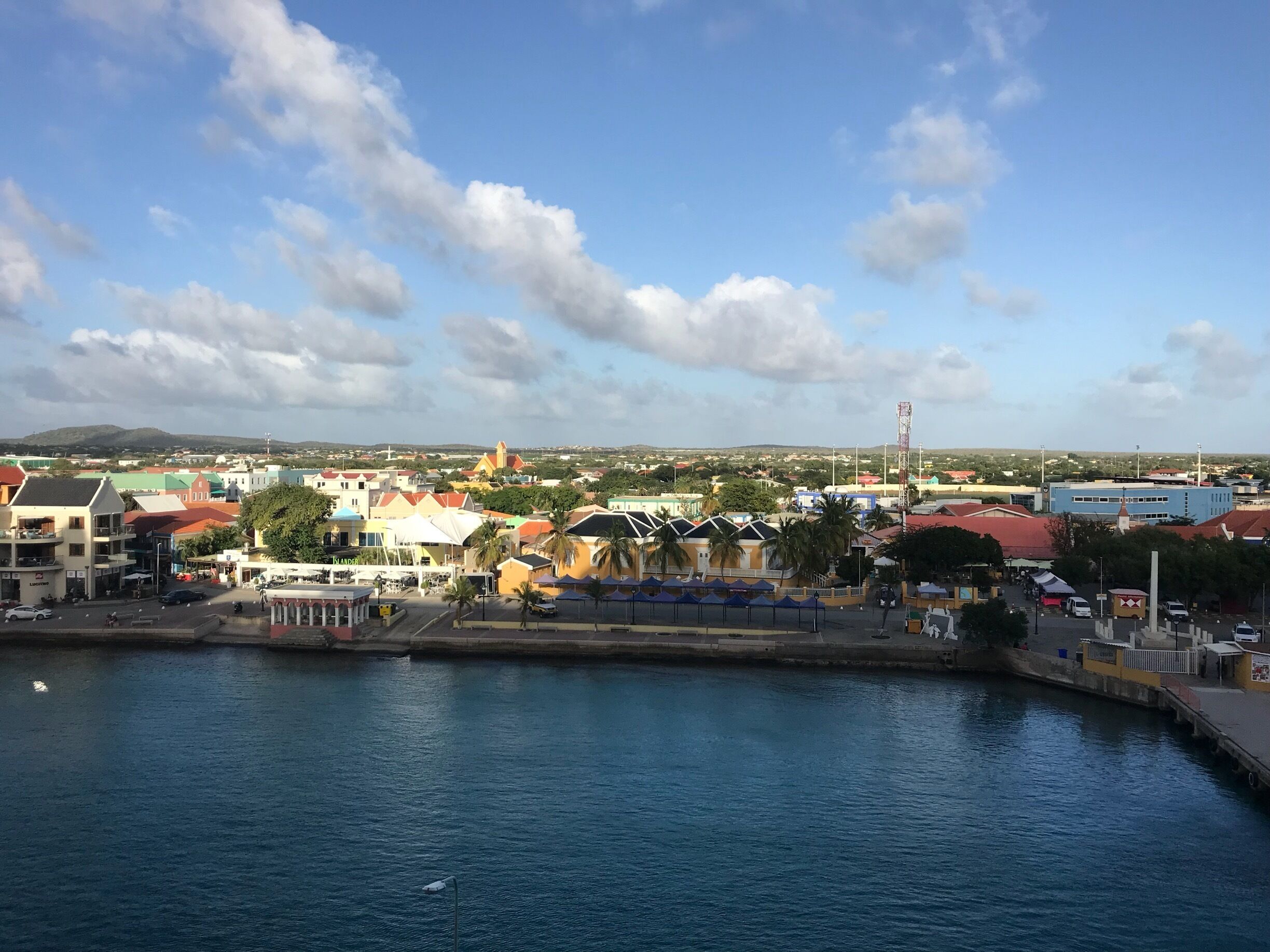 Gorgeous color shift as the sun sets 