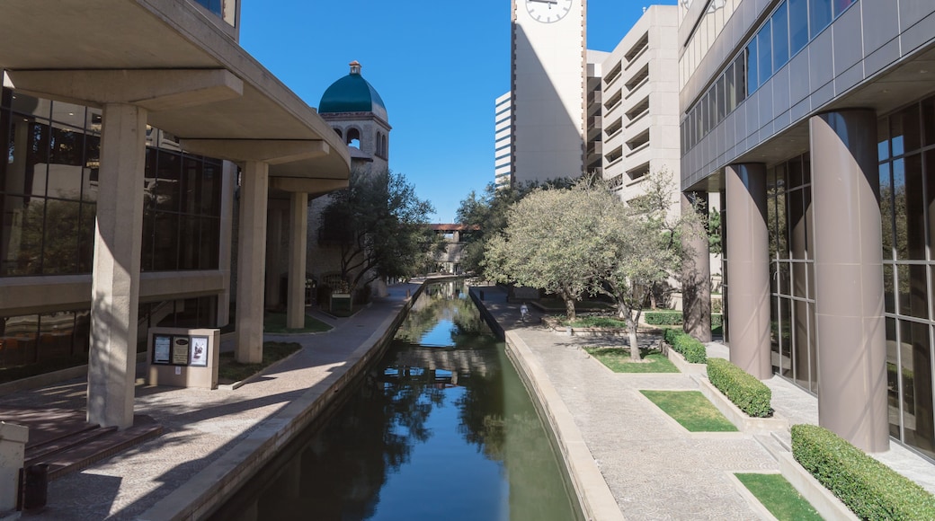 Mandalay Canal Walk in Las Colinas, Irving, Texas