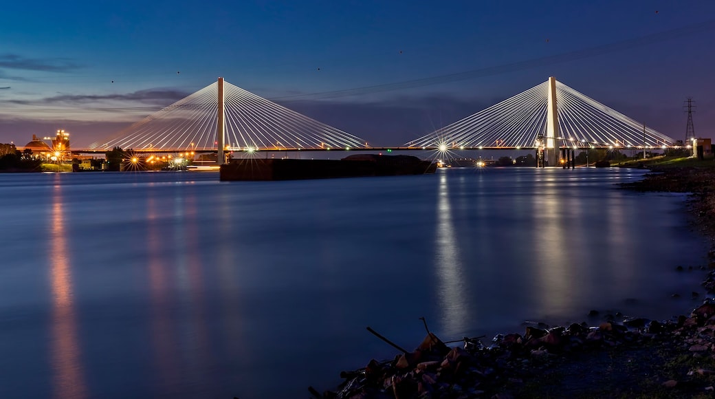 "The Stan Span"