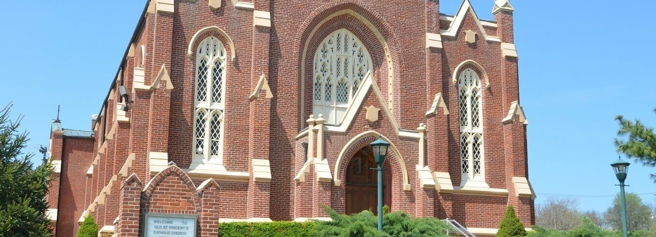 Beautiful city by the Mississippi River