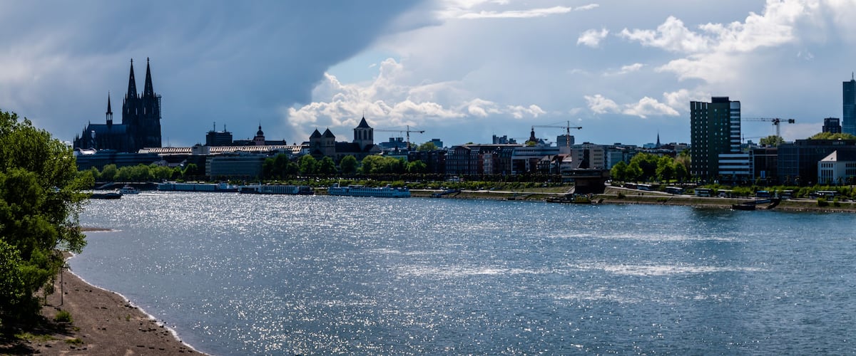 Panoramic of Cologne from the zoobridge.