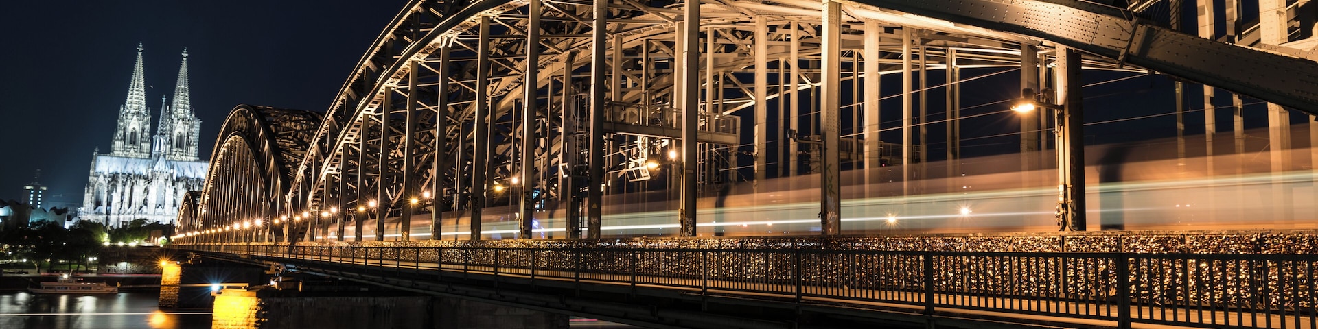 #photo #photography #cologne #germany #travel #bridge #church #night