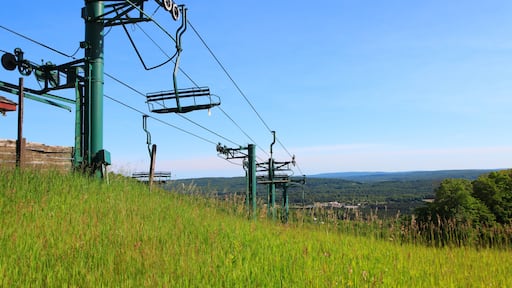 Rope way in Boyne ski resort