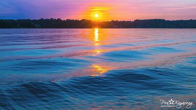 Nice little Park for Picnic area and fishing deck and watch beautiful sunset.