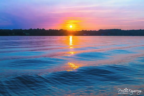 Nice little Park for Picnic area and fishing deck and watch beautiful sunset.