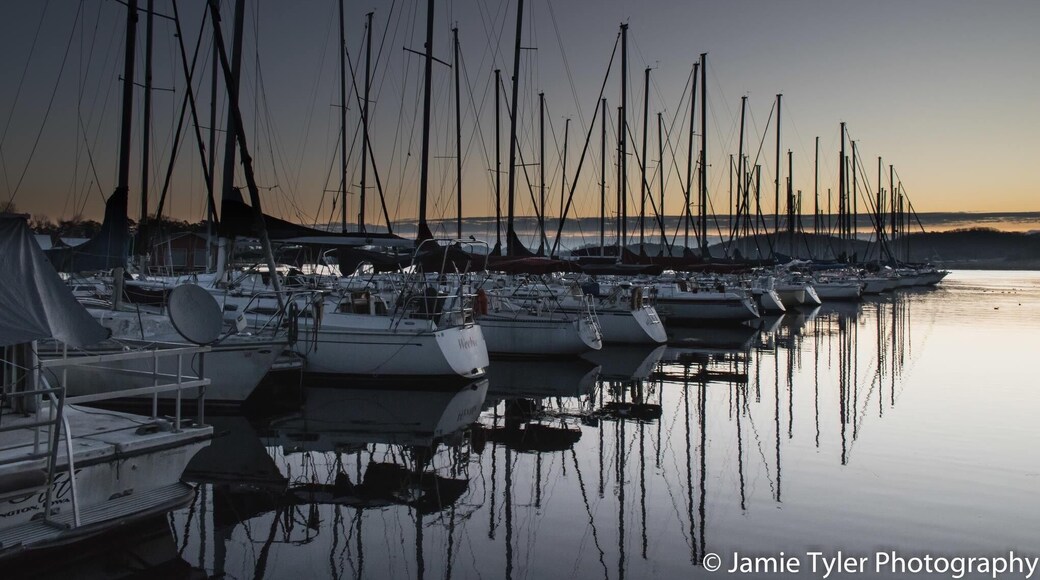 Sunrise over the Guntersville sailing club docks