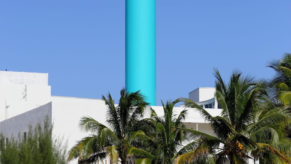 Hallandale water ball