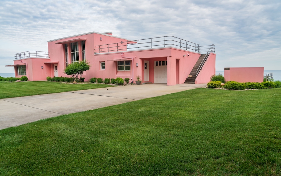 Florida Tropical house at Indiana Dunes National Park
