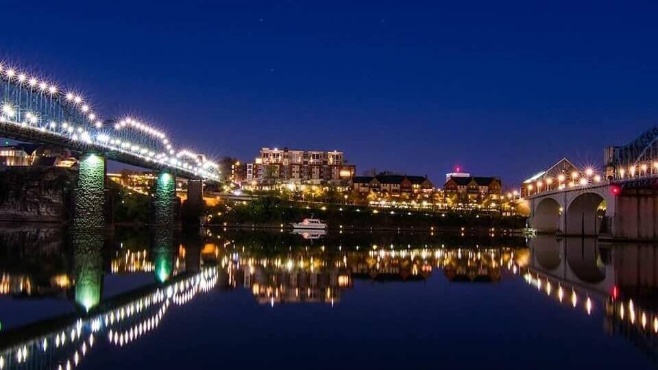 Early morning shooting from Coolidge park between the bridges