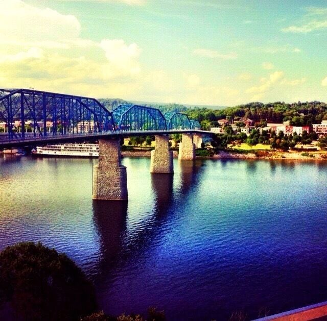 The best place to view the bridge and get some killer photos of Chattanooga is from the Hunter Museum of Art. #blue