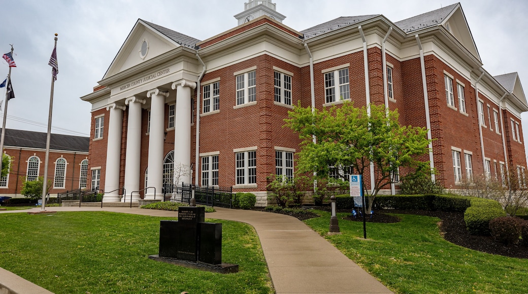 Harrodsburg, Kentucky Mercer county judicial center