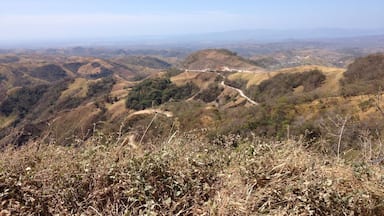 Driving from Monteverde to Parque Nacional Manual Antonio
