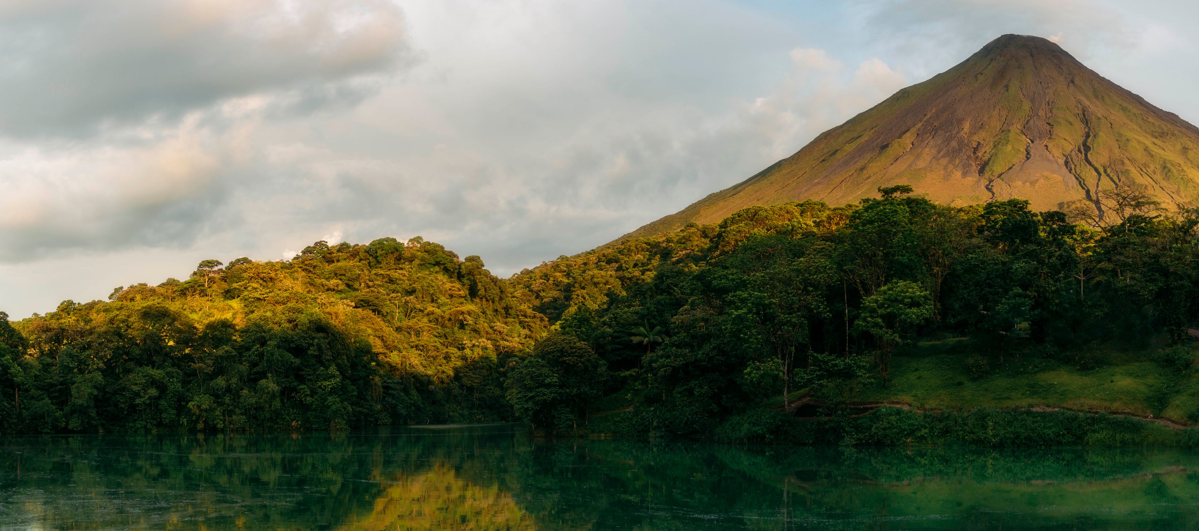 Volcán