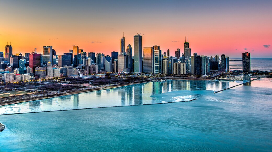 Sunset behind Chicago in the Winter