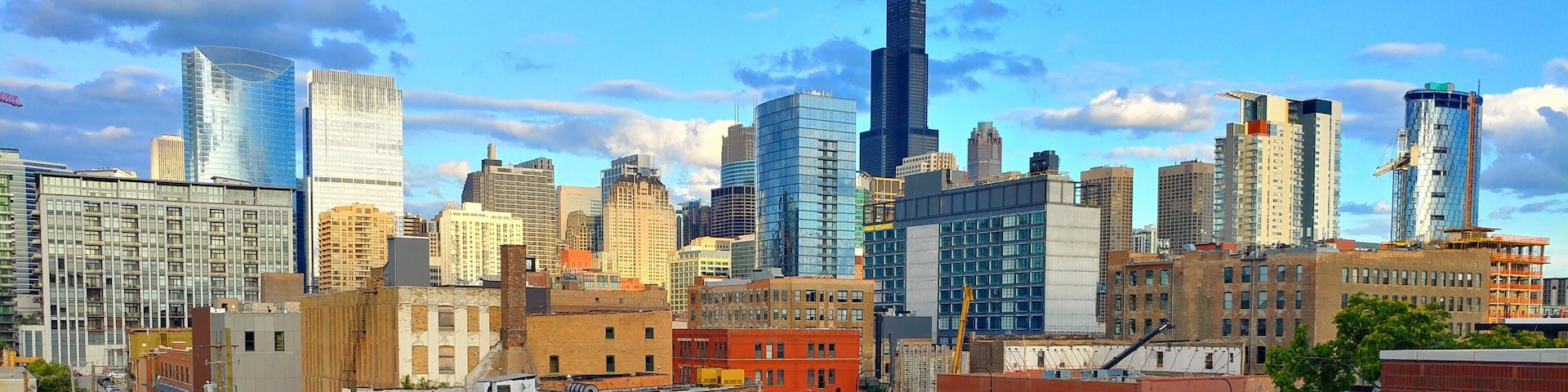 A view of the Chicago skyline from the rooftop of the Ace Hotel in the West Loop.