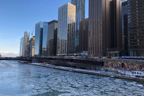 Chicago at New Year is the only way I know Chicago, I have no idea what it looks like without snow and ice!