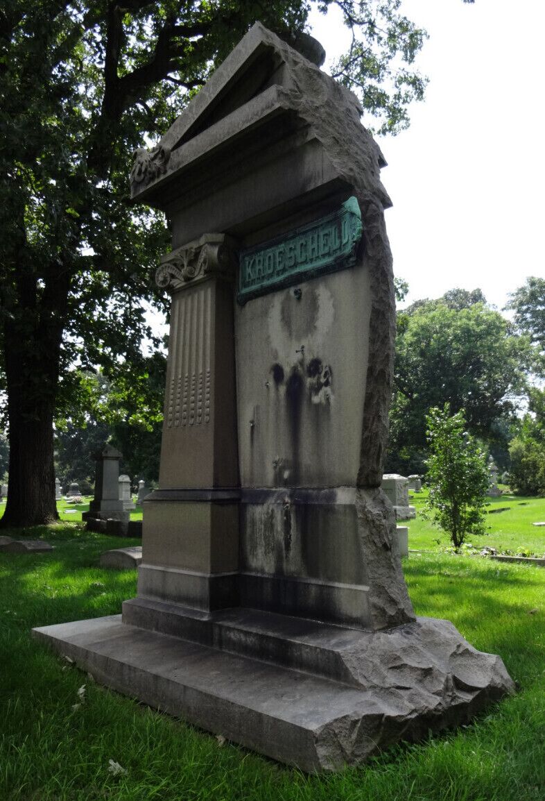 This monument in Graceland Cemetery in Chicago's Uptown neighborhood has seen better days. Graceland opened in 1860 and is the final home for many famous burials and monuments by famous architects. 