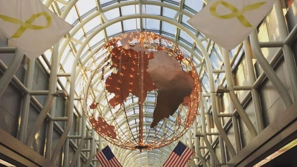 The American Terminal proves beauty can be found in even the most unsuspecting places. #ohare #Chicago #InTransit #LifeAtExpedia