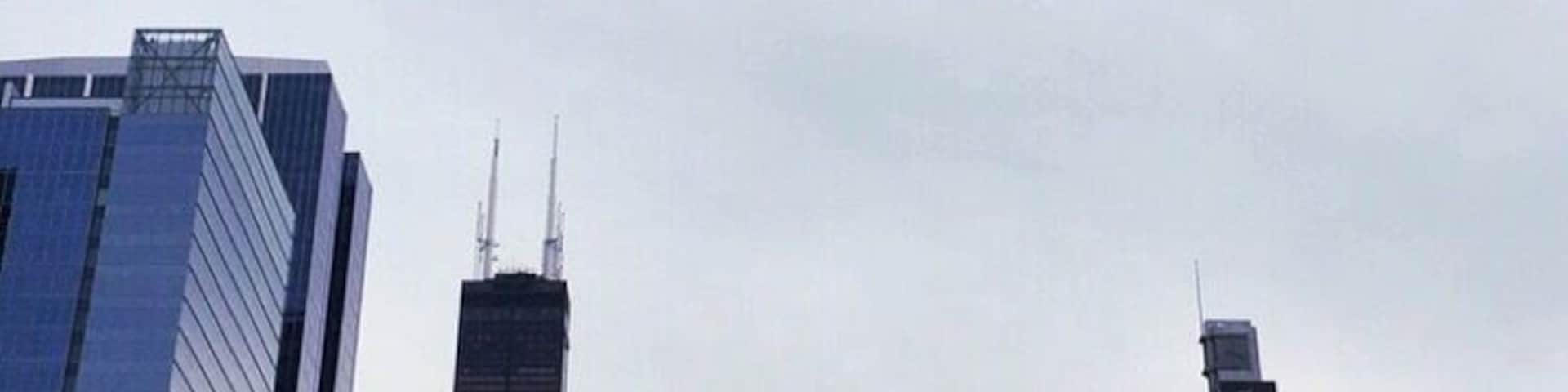 The view from the Holiday Inn-Chicago Mart Plaza Entrance.