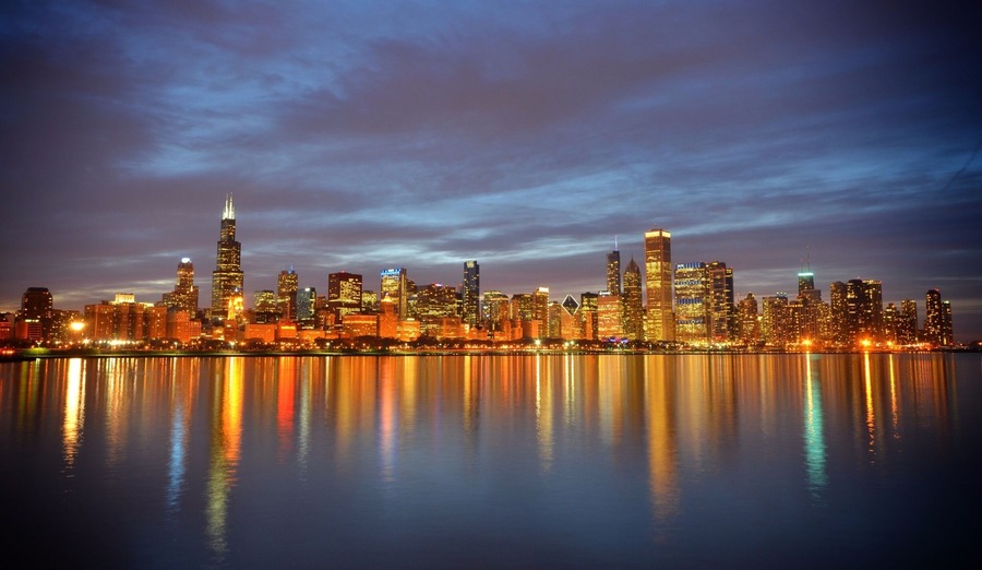 Want to get a great view of Chicago? Walk up the Adler Planetarium pier at sunset and enjoy the show. Don't leave straight after the sun sets, let the lights come out and take it all in!
