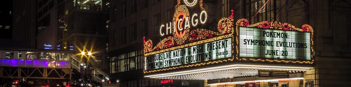 Iconic signage in Chicago. It's best to go when it's all lit up for the best shots. It was quite a rainy night in Chicago when I tried to take this shot.