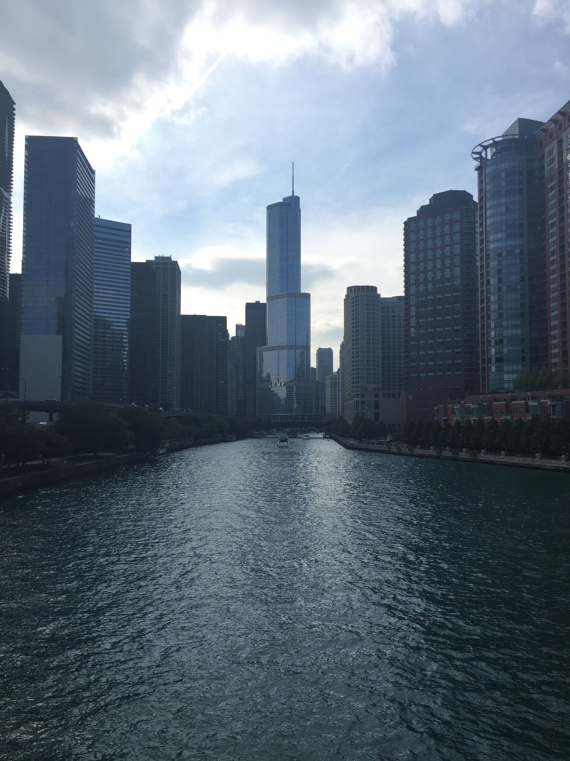 Day #126 of my Overseas Trip. 
Next up on my United States travels is Chicago! What an amazing city! Definitely coming back ! 