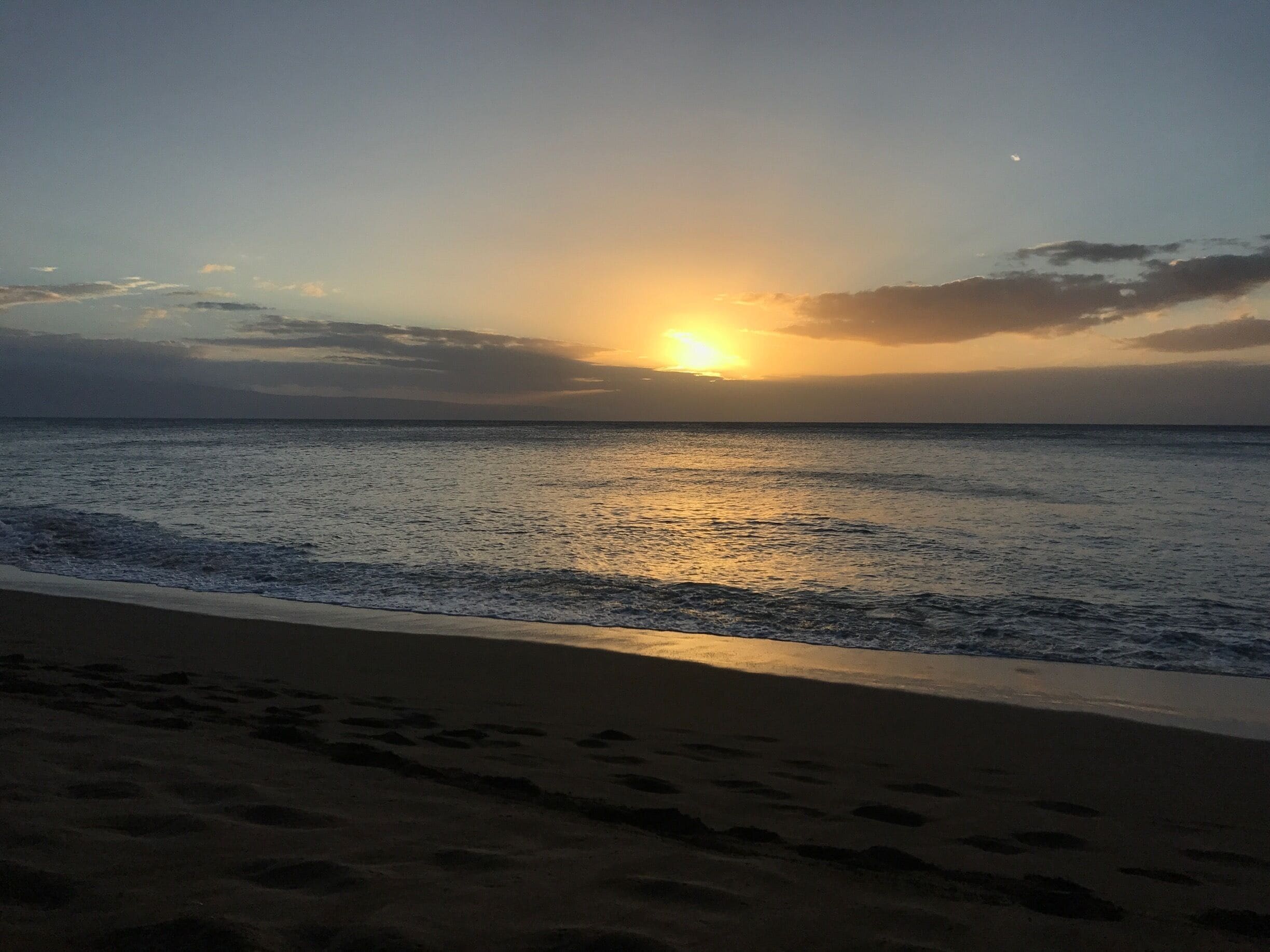 Sunsets at Kahana Bay are irreplaceable. Maui is magical #LifeAtExpedia