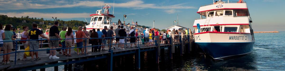 Mackinac Island which includes general coastal views, cruising and a bay or harbour