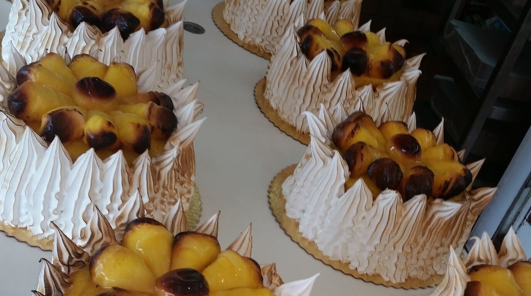 Cuban artsy reposteria