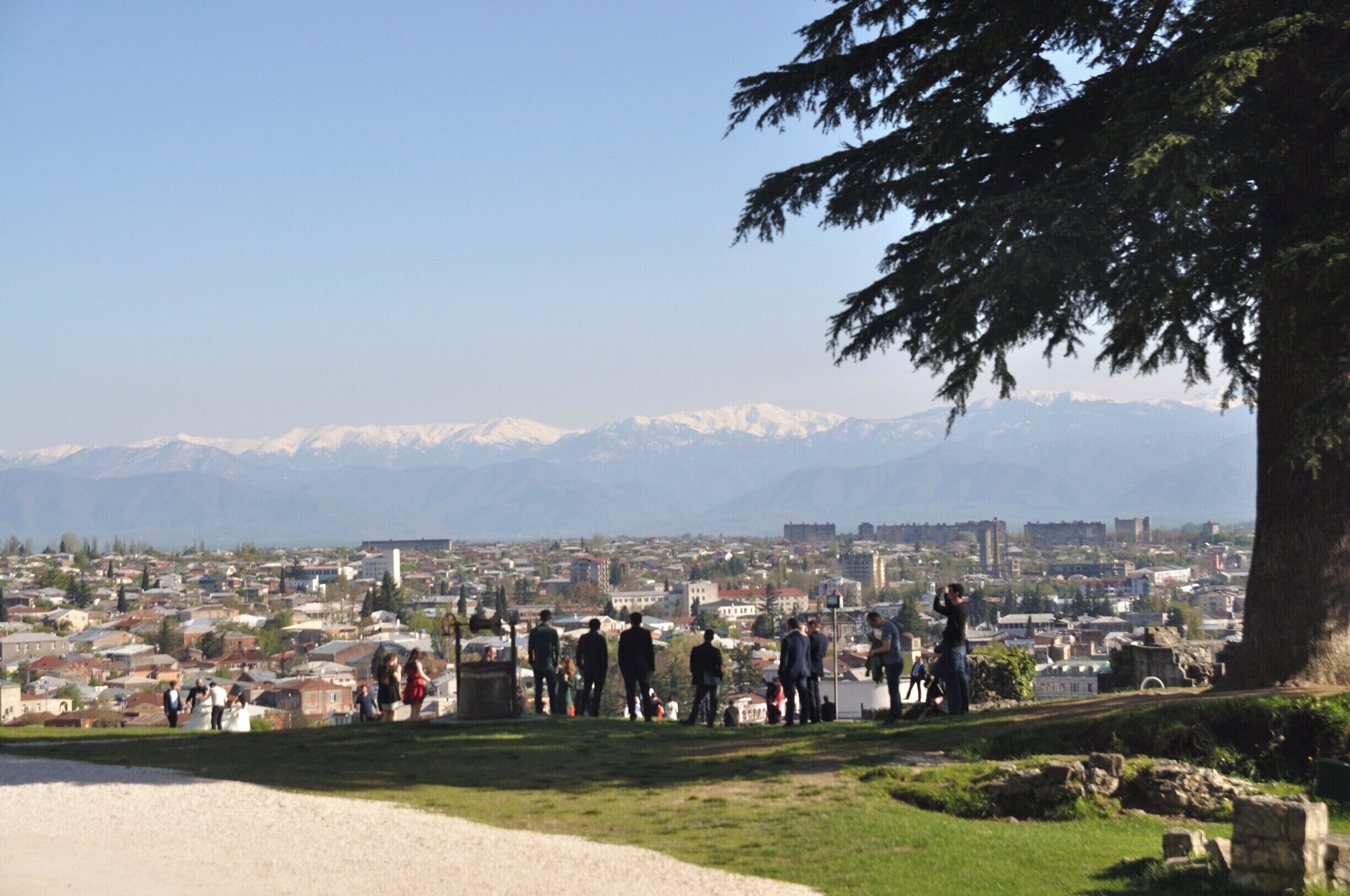 #streetphoto #travelphotography #georgia #kutaisi #cityscape