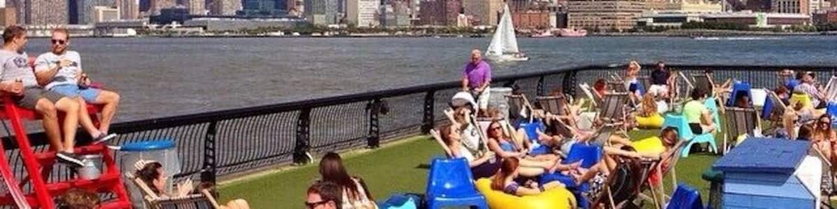 🚩⛵️⛅️#Hoboken #NYC #Sunshine #Skylines @travelandleisure
www.SunshineandSkylines.com