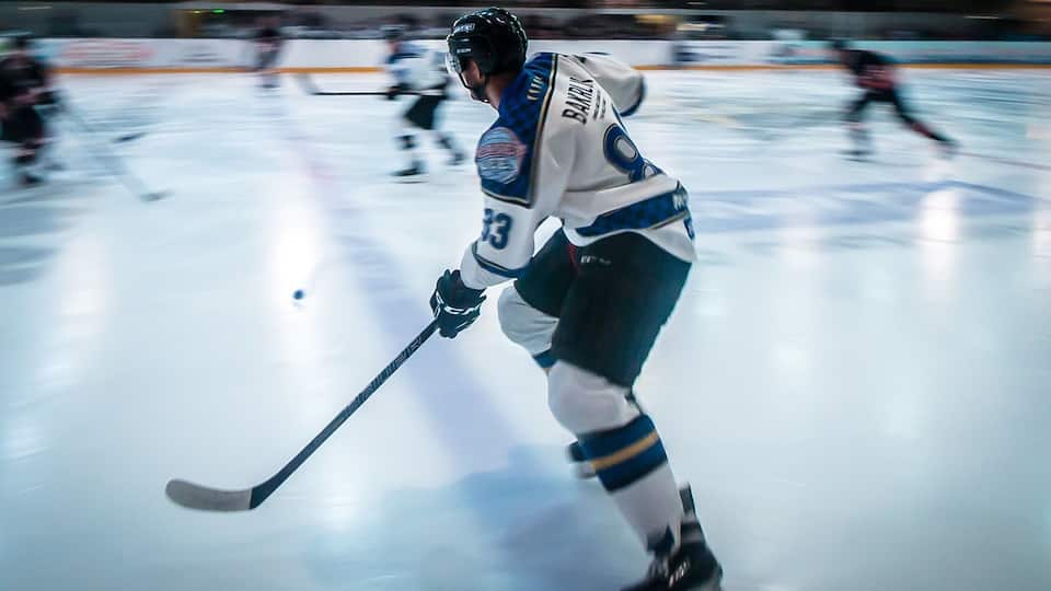 Milton Keynes lightning playing at planet ice Milton Keynes