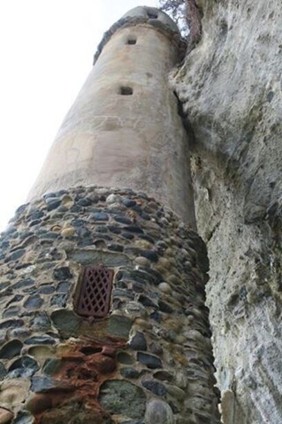 This is the pirates tower at Victoria beach  you must find the small public access stairs nestled amongst the laguna cottages on sunset street to get to the beach below..  And best to go at low tide to see the tower up close 