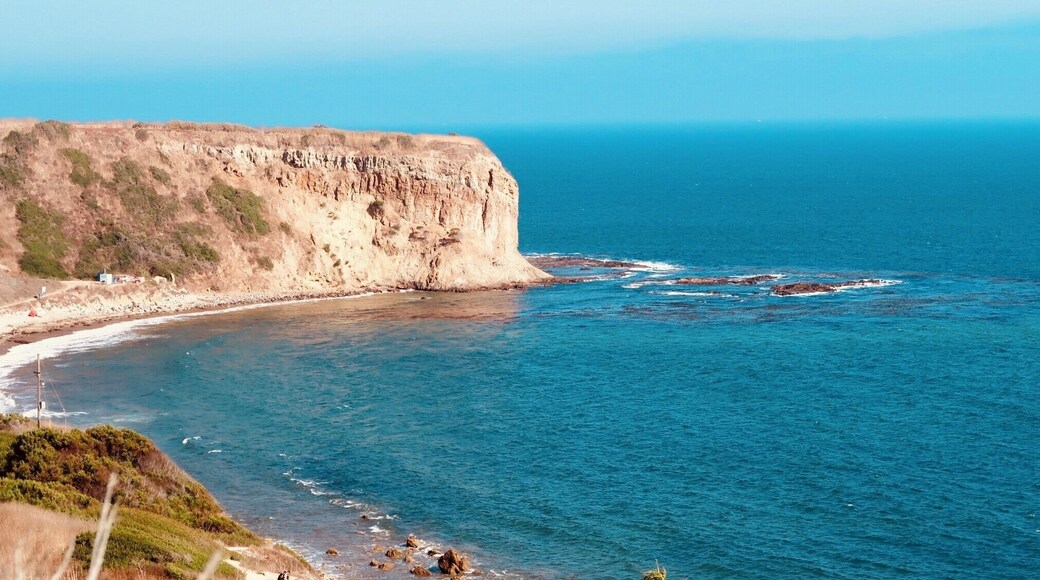 Stunning rocky coastline of Southern California!