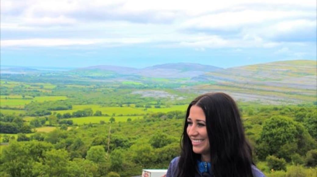 #Green #IrishCountryside #BestFriendAdventures